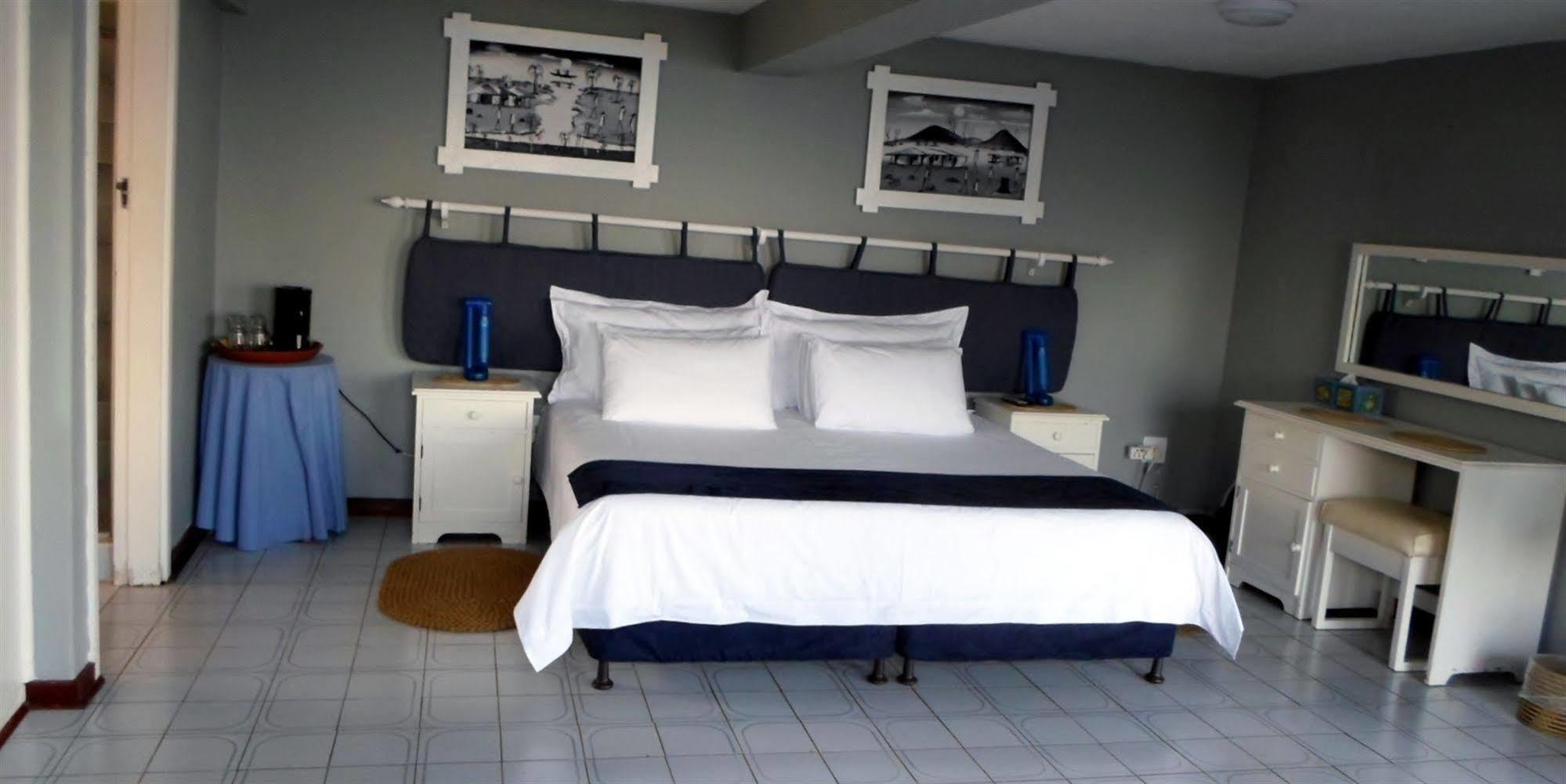 Guest house Beachcomber Bay In South Africa 3*